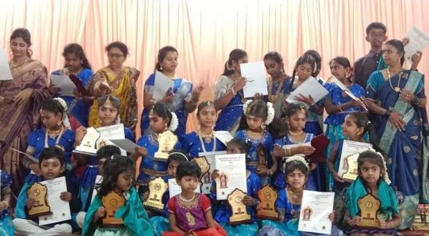 திருச்செந்தூர் முருகன் கோவில் மாசி இசைத் விழா:  100-க்கும் மேற்பட்ட மாணவர்கள் பங்கேற்பு!