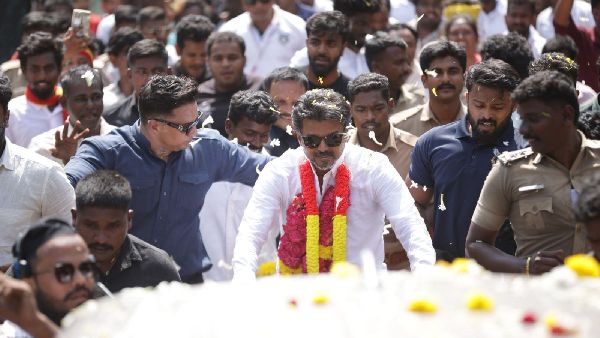 சைக்கிள் ஓட்டிய விஜய் ,தவெகவினர் ஏமாற்றம் - காரைக்குடியில்