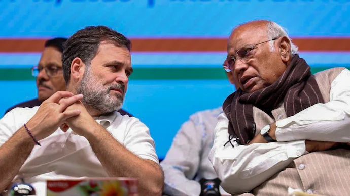 ‘தொகுதி மறுவரையறையில் வெளிப்படைத் தன்மை இல்லை’-காங்கிரஸ் சாடல்
