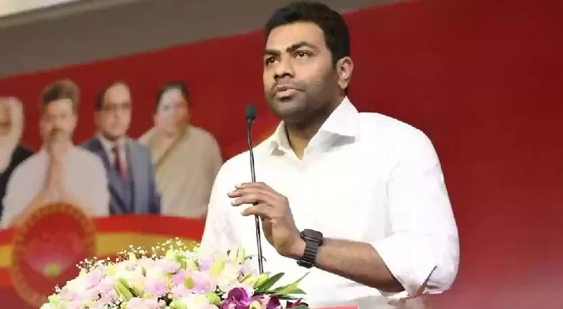 “பழனிசாமி, ஸ்டாலின், உதயநிதி குதிரை பேரத்தை எதிர்த்தே சி.வி.சண்முகம் எங்களிடம் வந்தார்” - ஆதவ் அர்ஜுனா