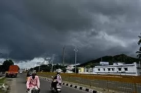 வானிலை முன்னறிவிப்பு: தமிழகத்தில் 19 மாவட்டங்களில் கனமழை வாய்ப்பு