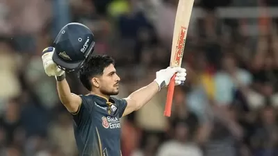 ராஜஸ்தானை வீழ்த்தி இறுதிப்போட்டிக்குள் நுழைந்தது குஜராத் டைட்டன்ஸ்