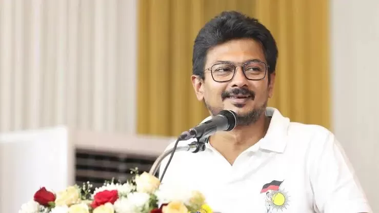 உதயநிதியின் வேட்புமனு ஆவணங்களை வழங்க தேர்தல் ஆணையத்துக்கு ஐகோர்ட் உத்தரவு