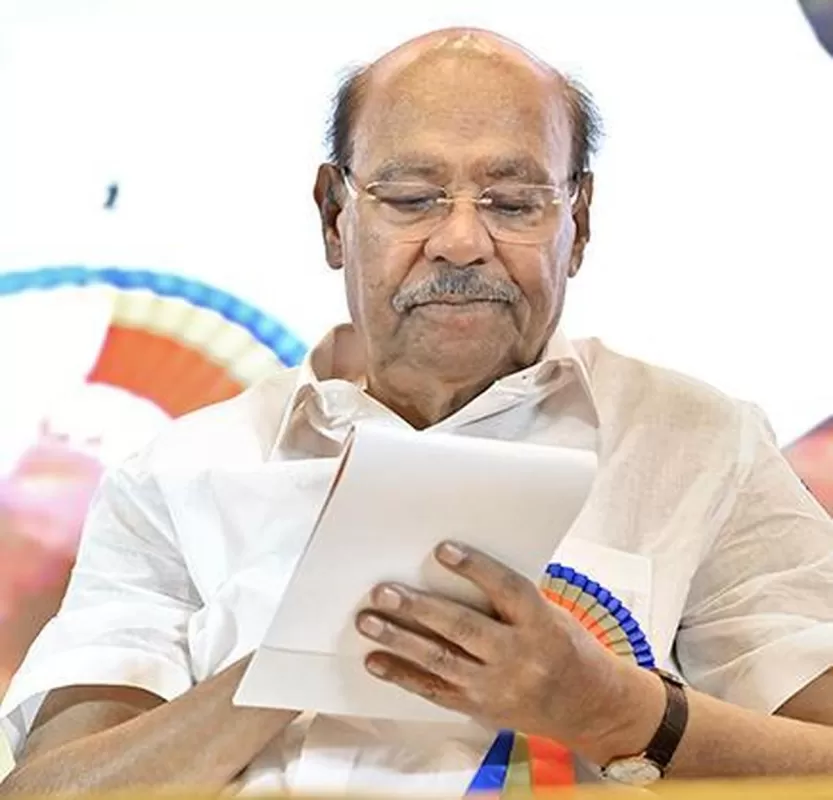 ஆட்டோ கட்டணத்தை தமிழக அரசு உயர்த்த வேண்டும்: ராமதாஸ் வலியுறுத்தல்