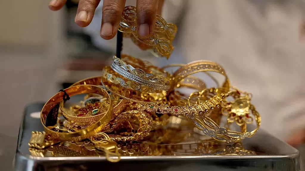 தொடர்ந்து 3-வது நாளாக தங்கம் விலை வீழ்ச்சி: பவுனுக்கு ரூ.1,680 குறைவு