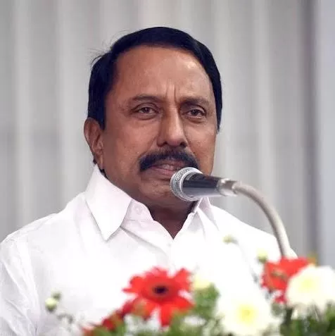 “பழனிசாமி அதிமுகவை ஒரு பெரு நிறுவனமாக மாற்றிவிட்டடார்” - செங்கோட்டையன் குற்றச்சாட்டு