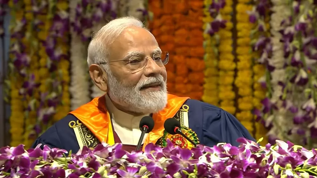 “சவால்களுக்கு தீர்வு காண துணியுங்கள்” - இளைஞர்களுக்கு பிரதமர் மோடி அறிவுரை