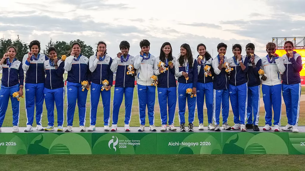 இலங்கை அணியை வீழ்த்தி மகளிர் கிரிக்கெட் அணி அசத்தல்: ஆசிய விளையாட்டில் இந்தியாவுக்கு முதல் தங்கம்
